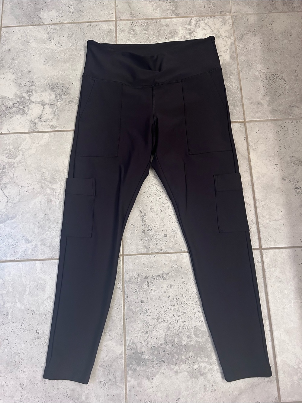 Old Navy Black Cargo Pocket Leggings